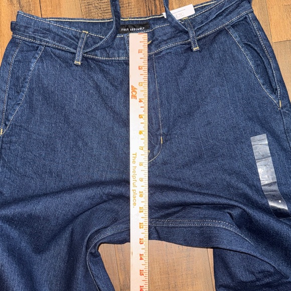 High-Rise Wide Leg Denim Jeans in Dark Blue with Tie Waist - Picture 11 of 15